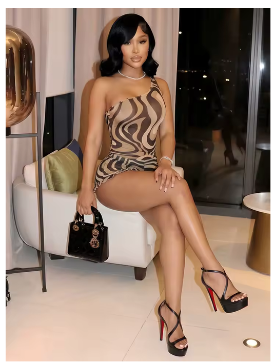 Weird Puss Wavy Pattern Print 2 Piece Set Woman Skew Collar Backless Tank Tops+Ruffles Edge Design Mini Shorts Sexy Fashion Suit